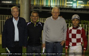 emperor-sony-30-09-foto-da-vitoria