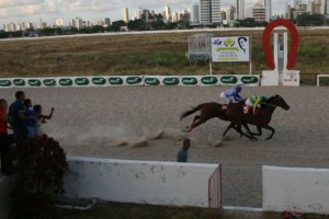 sixteen-tons-gp-mario-azevedo