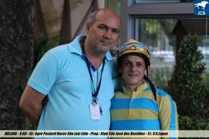 ualana-26-11-foto-treinador-e-jockey