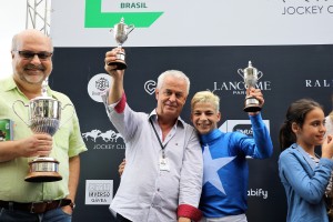 Perbene GP Major Suckow entrega das taças