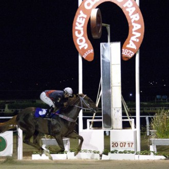 Kshow do Iguassu (Pioneering) vence no Tarumã, e Speed Tiger e Tanak (ambos por Tiger Heart) vencem no Cristal