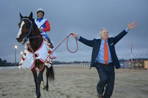 No ar 23.09 Nestor com cavalo