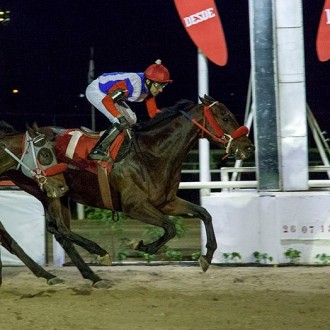 Olhar Mágico (Pioneering) vence novamente e segue rumo ao GP Paraná