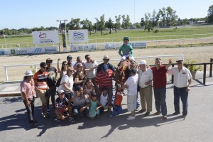 Duro de Matar Poola de Potrillos foto da vitória