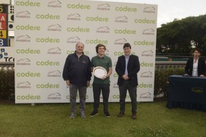 Sinabung 29.11 entrega de troféu