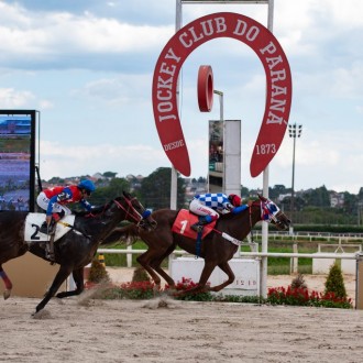 WOZZECK criado no Santarém vence a 5ª carreira