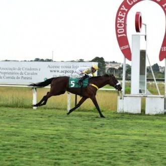 Caled vence Prova ESpecial Ney Braga com autoridade