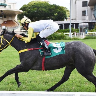 Deusa criada no Santarém vence em Cidade Jardim na estréia