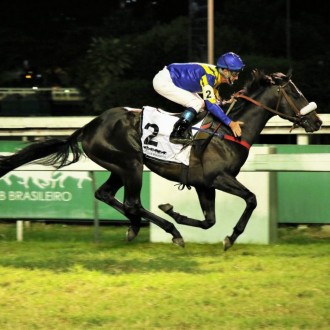 Jet Class vence G3 na Gávea na milha