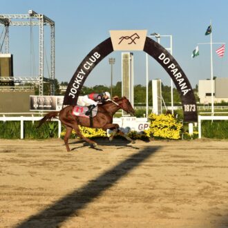 TYRION vence GP Paraná (G3)