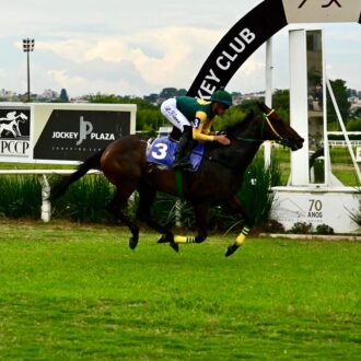 PIU CARINA do Stud JCR retorna no Tarumã em recorde